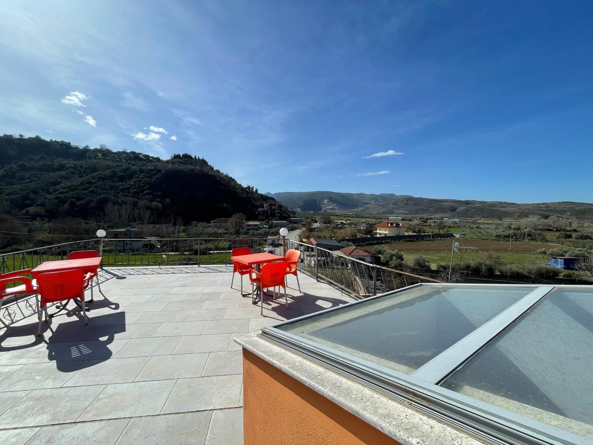 Hotel Bar Restaurant Mete Peshkepi Экстерьер фото