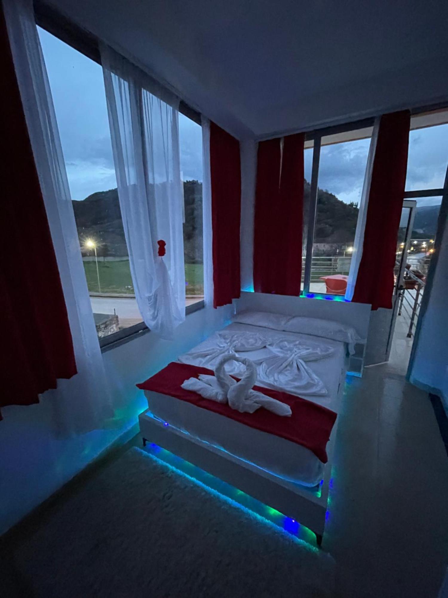Hotel Bar Restaurant Mete Peshkepi Экстерьер фото